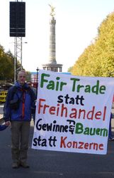 Demo Berlin TTIP 161x250